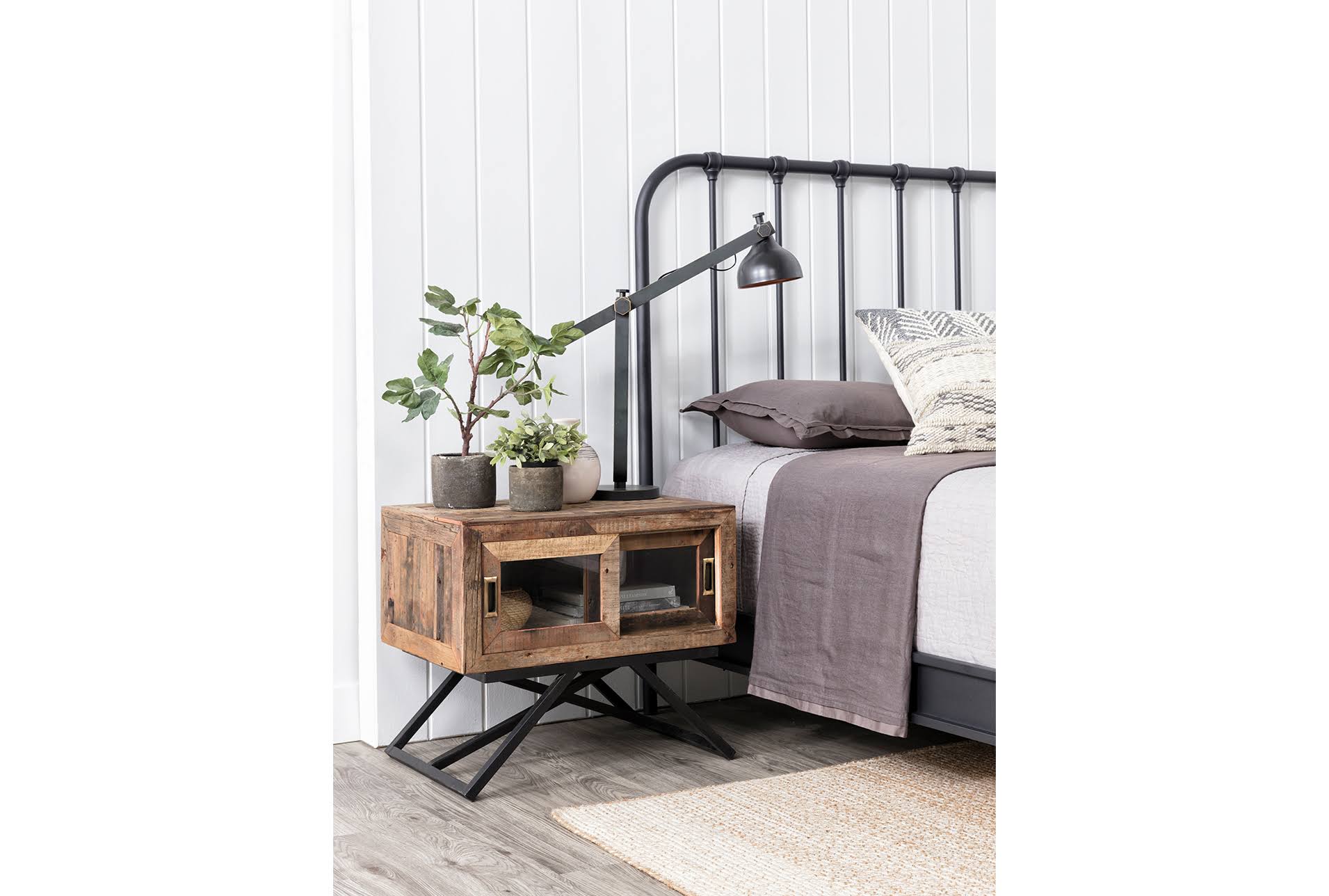 California King Metal Panel Bed G9027