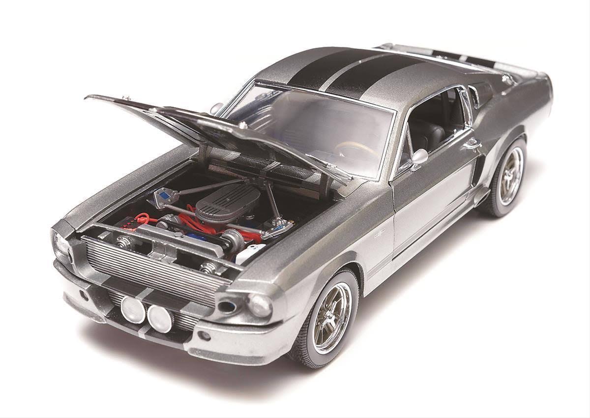 1967 Ford Mustang Eleanor Vehicle (1:18 Scale) Z6970