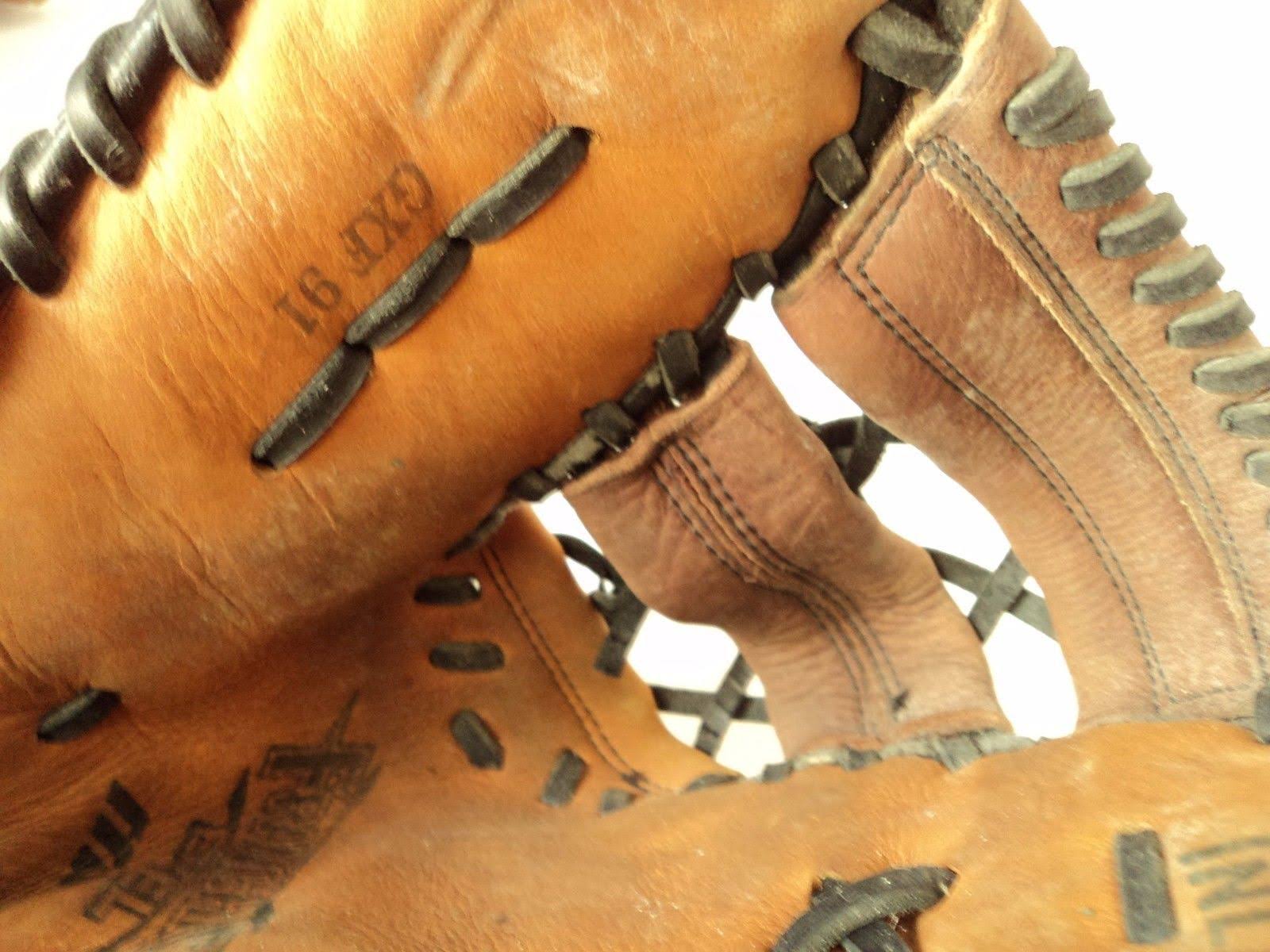 Catcher's Mitt Z774
