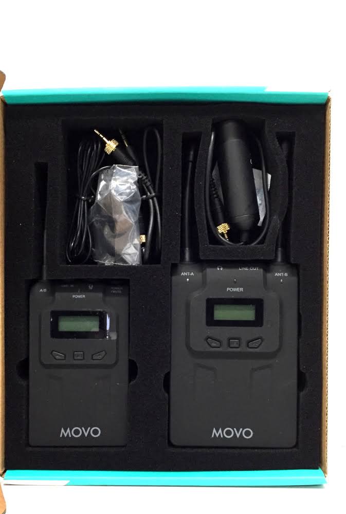 UHF Wireless Lavalier Microphone System with Bodypack M850189
