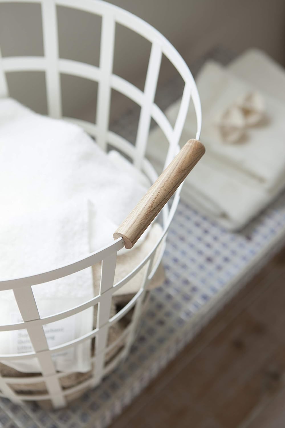 White Round Laundry Basket, Pack of 2 X78767