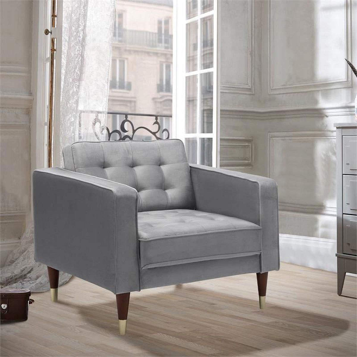 Gray Velvet Upholstered Tufted Club Chair R682596