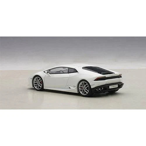 Matt White 1/43 Diecast Model Car V353