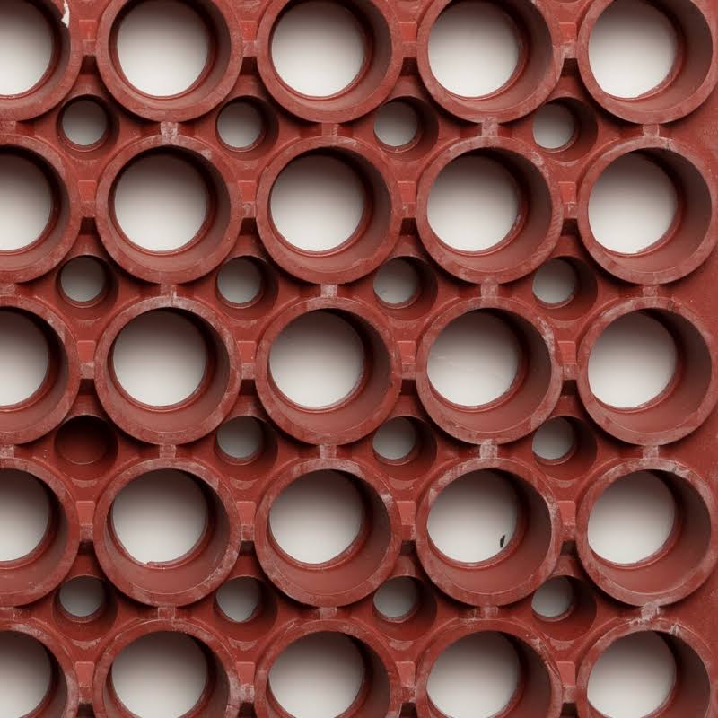 Red Drainage Mat N541