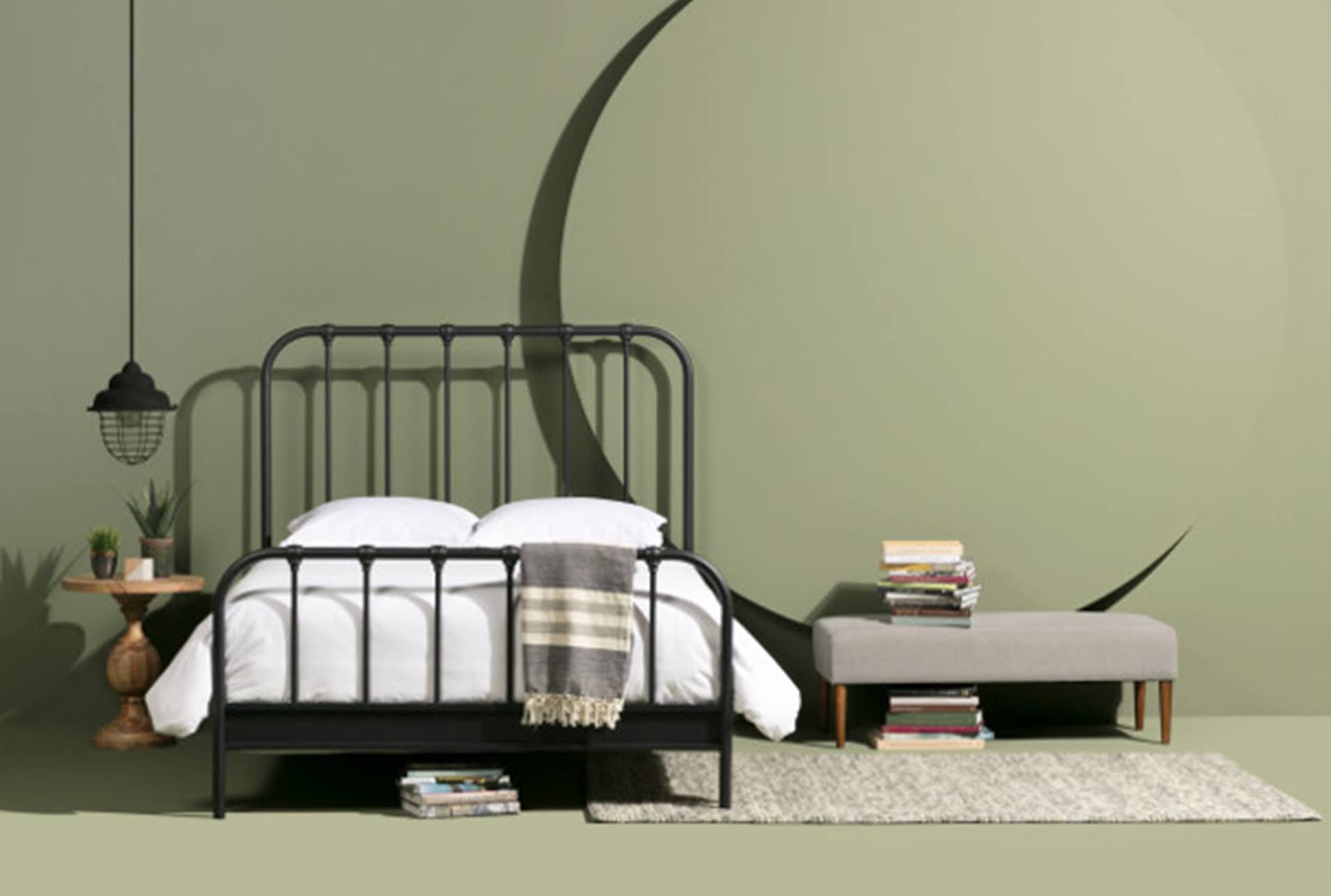 California King Metal Panel Bed G9027